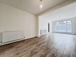 Lounge- click for photo gallery